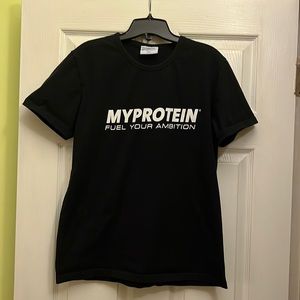 MEN’s MyProtein gym tee size Small